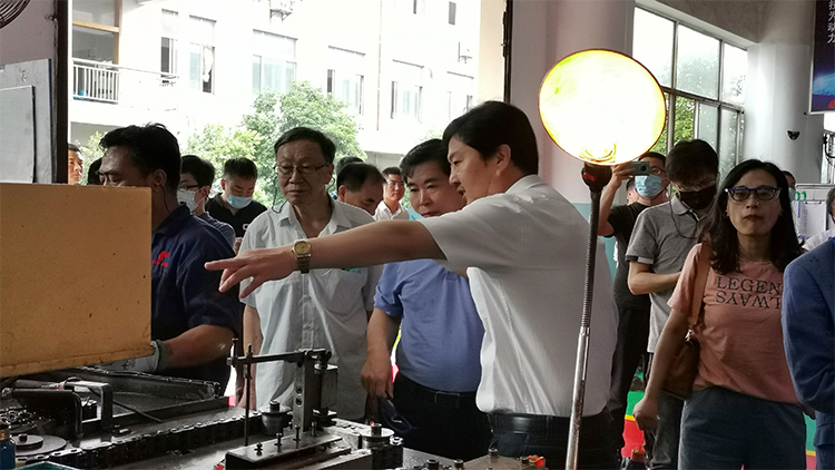 富联娱乐-妄想照进现实,致力成就将来!